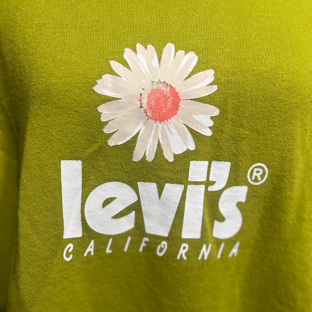 Levi's-Chartreuse Sweatshirt with Daisy Print NWT - Picture 2 of 10